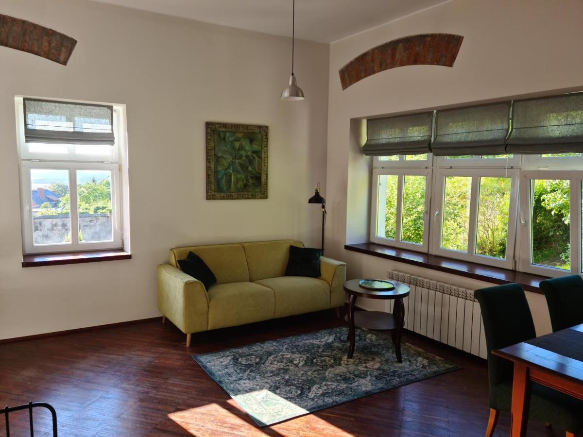 Srebrna GóraApartament W Starej Szkole公寓 外观 照片