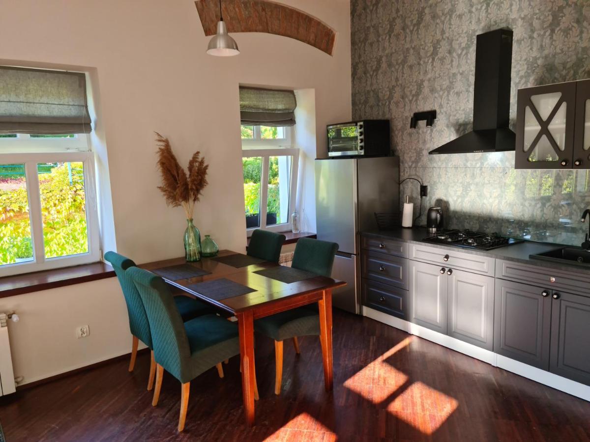 Srebrna GóraApartament W Starej Szkole公寓 外观 照片